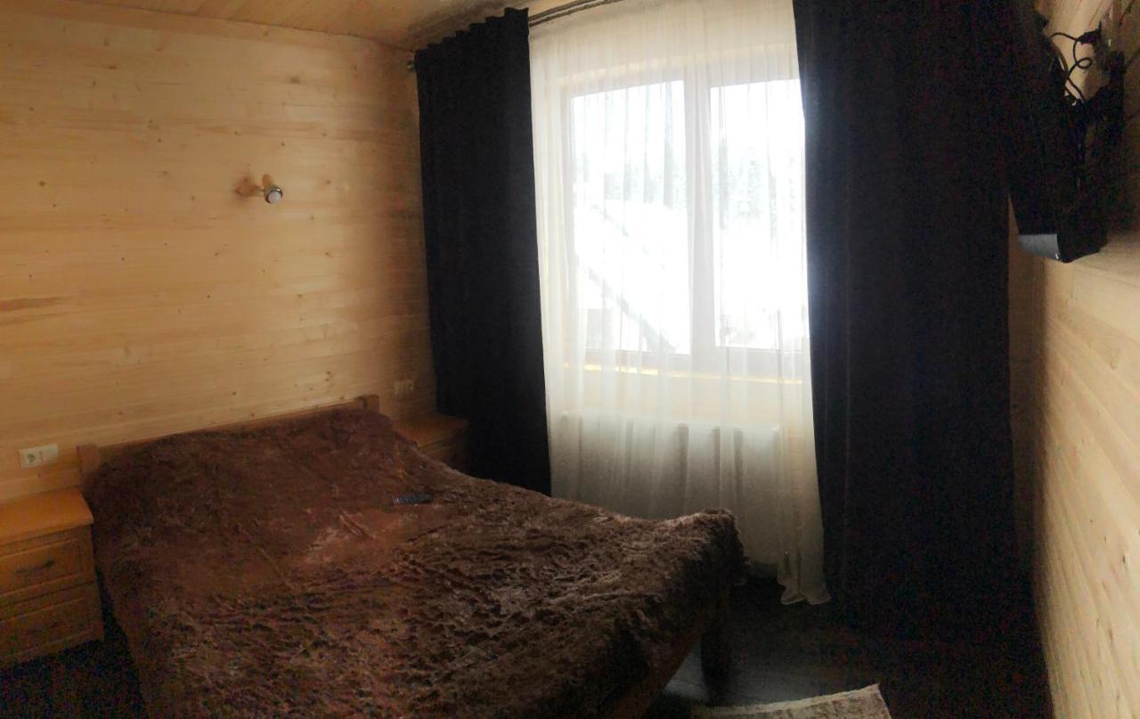 Опришок Hotel Palyanytsya Luaran gambar