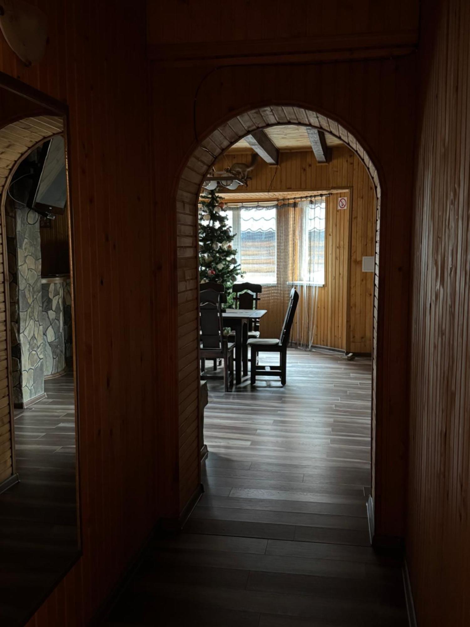 Опришок Hotel Palyanytsya Luaran gambar