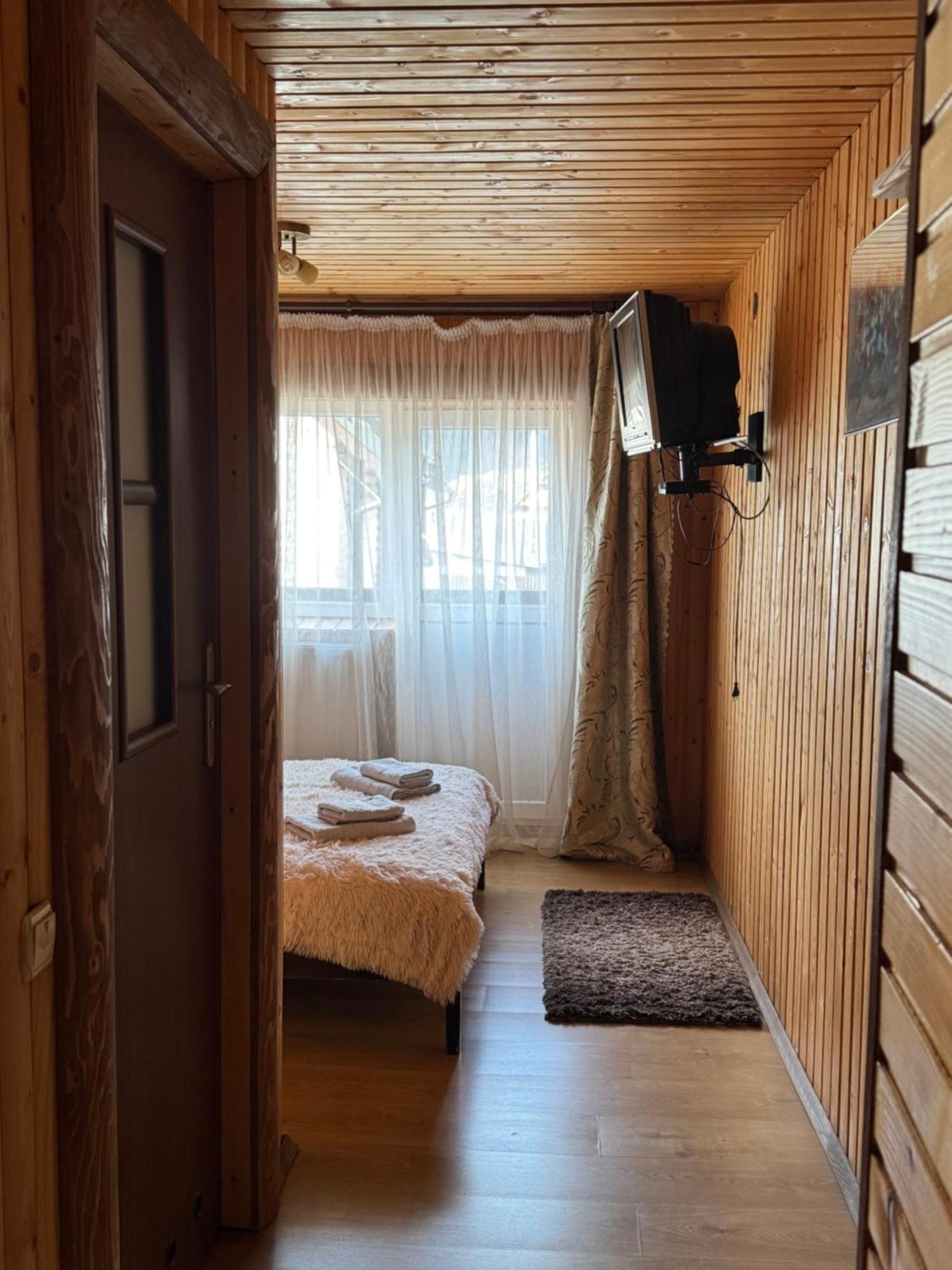 Опришок Hotel Palyanytsya Luaran gambar