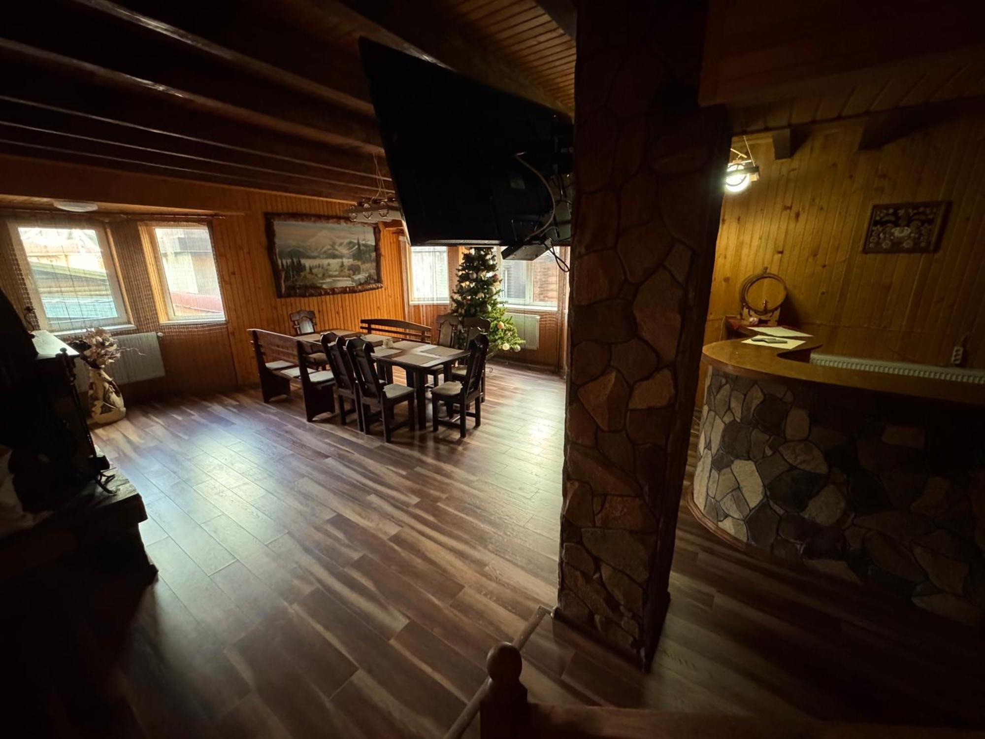 Опришок Hotel Palyanytsya Luaran gambar