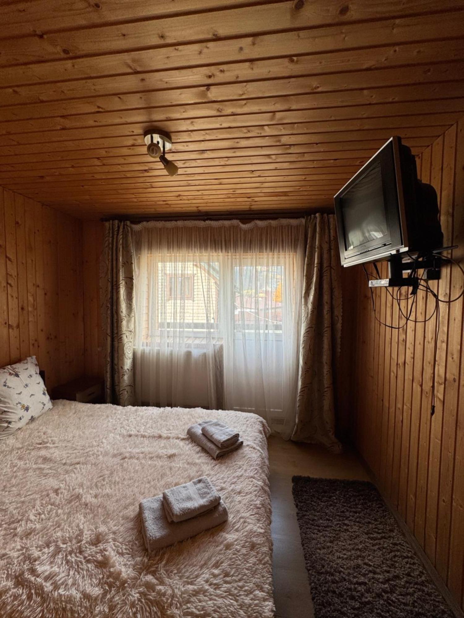 Опришок Hotel Palyanytsya Luaran gambar