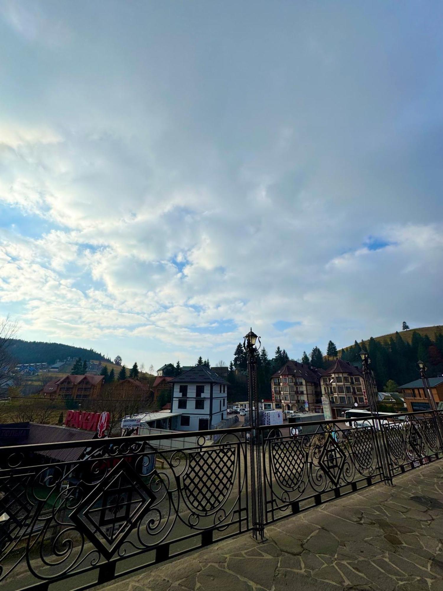 Опришок Hotel Palyanytsya Luaran gambar