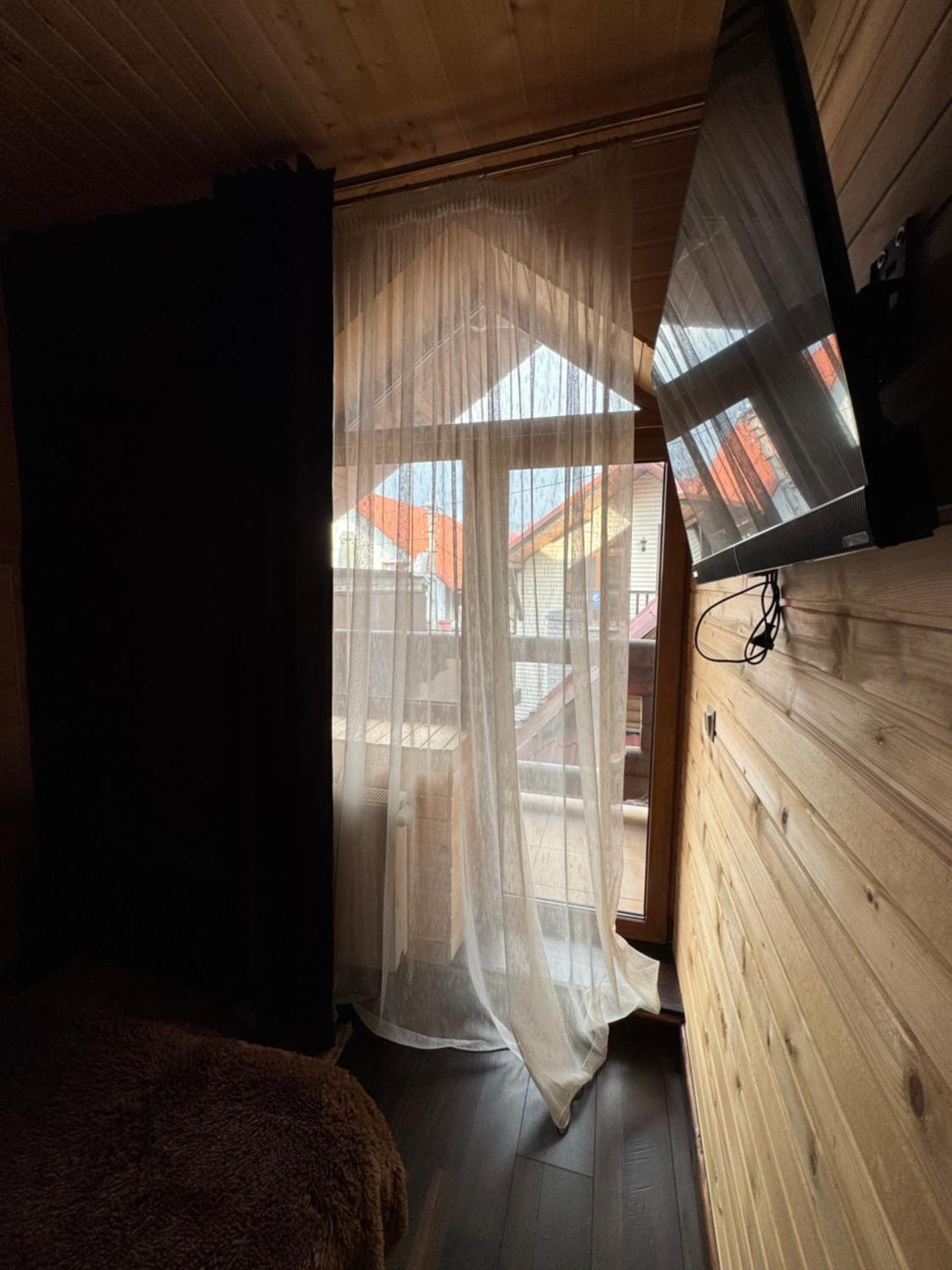 Опришок Hotel Palyanytsya Luaran gambar