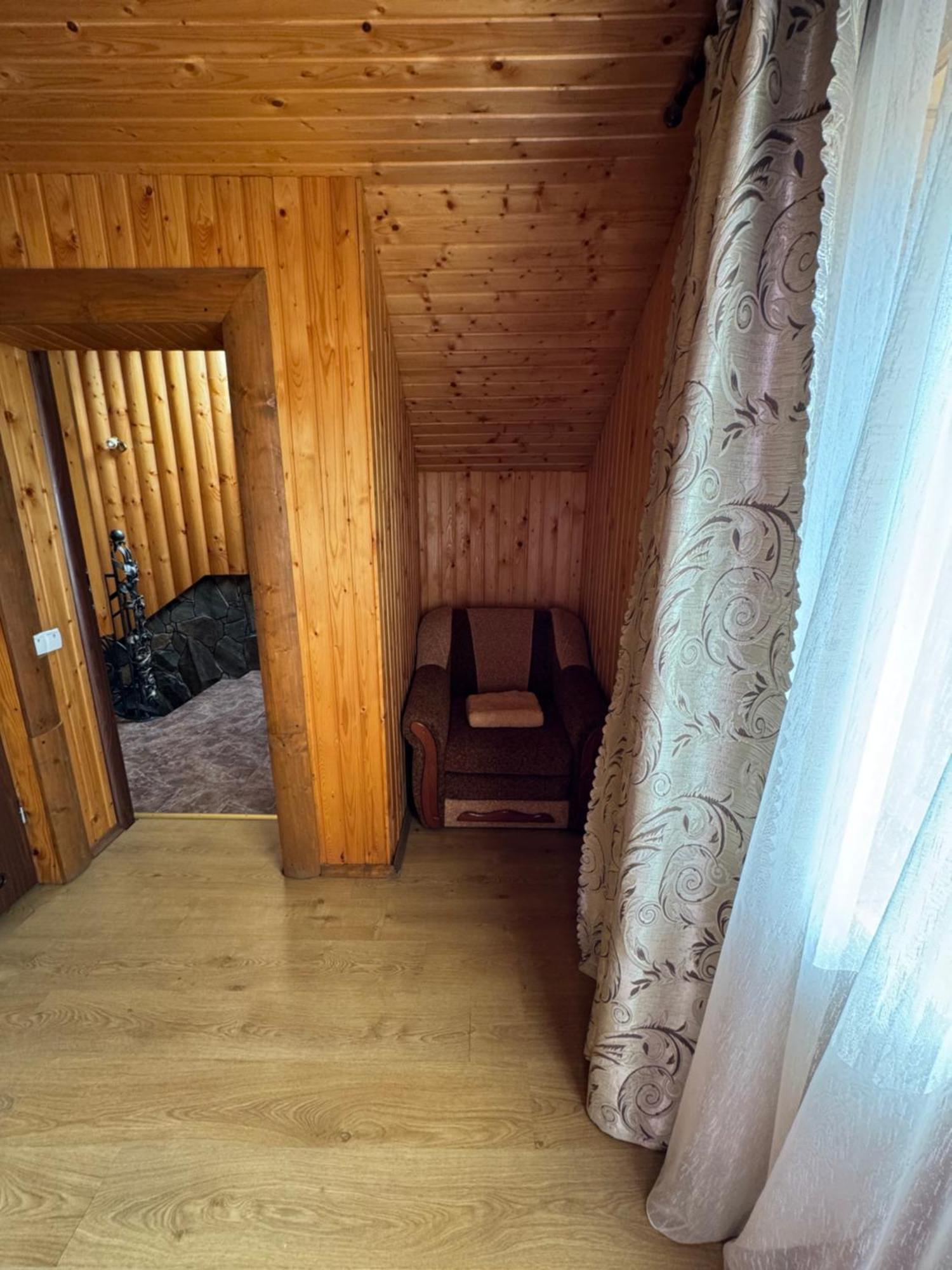Опришок Hotel Palyanytsya Luaran gambar