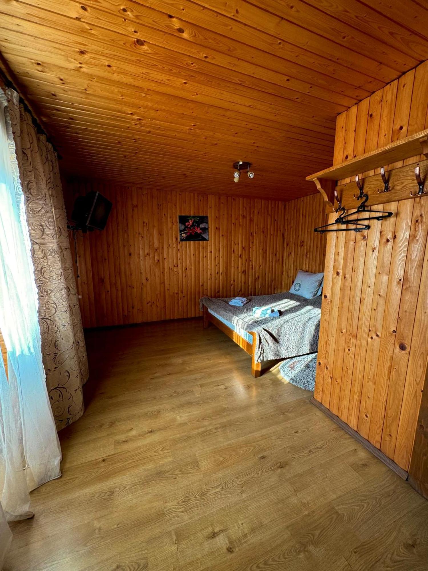 Опришок Hotel Palyanytsya Luaran gambar