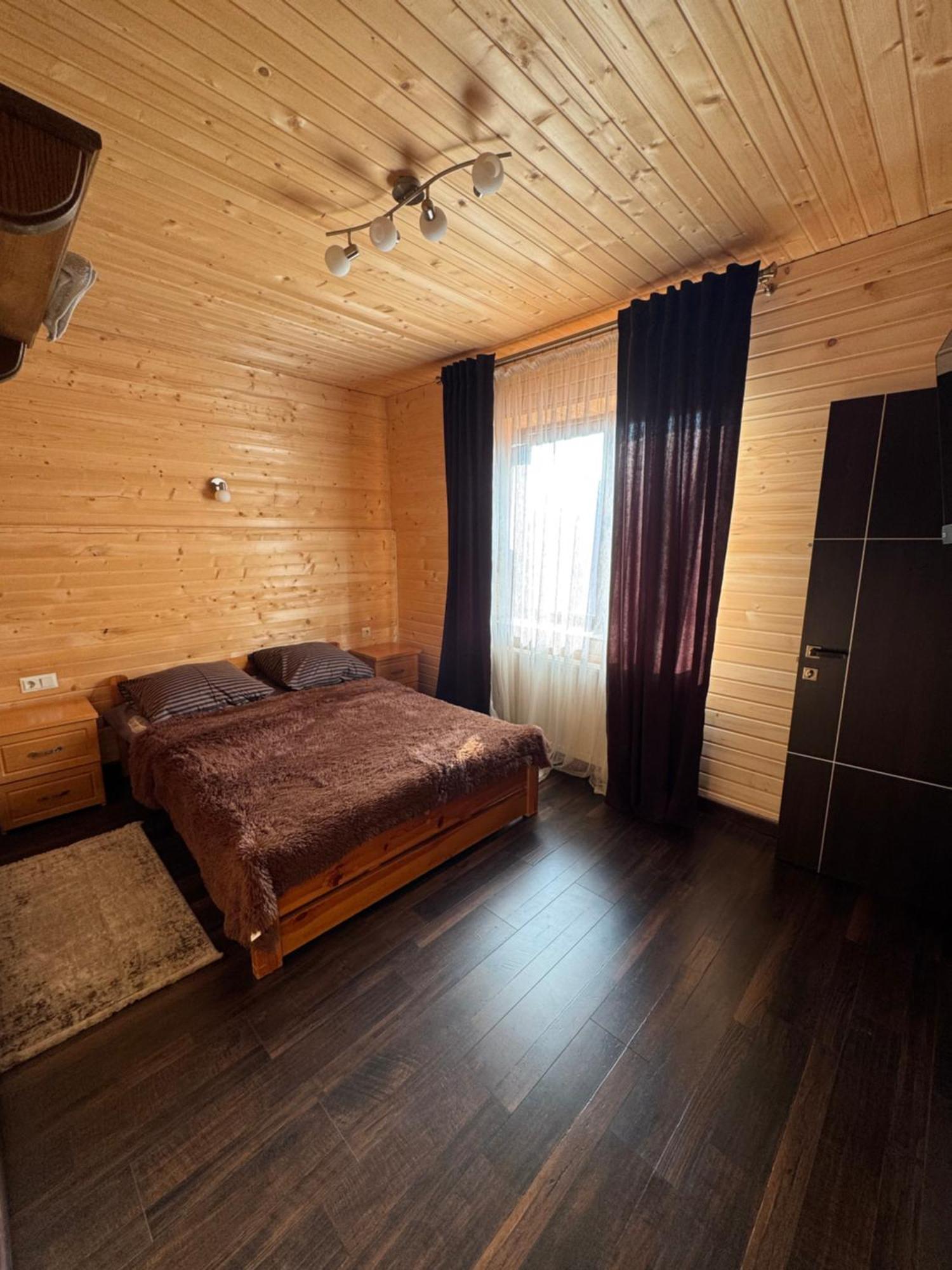 Опришок Hotel Palyanytsya Luaran gambar